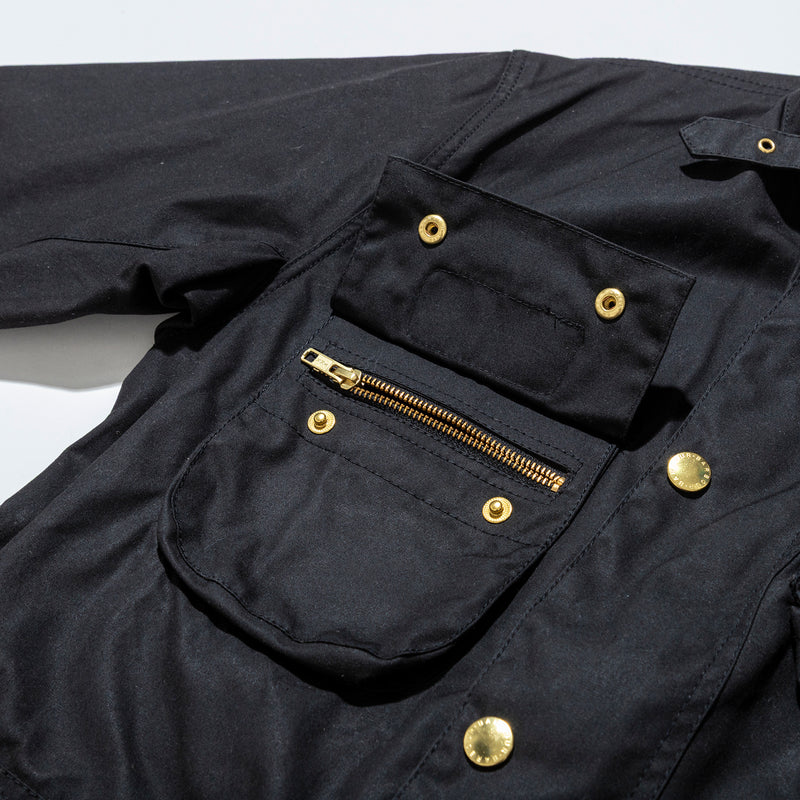 International Black 4crest c36 @ e2868c