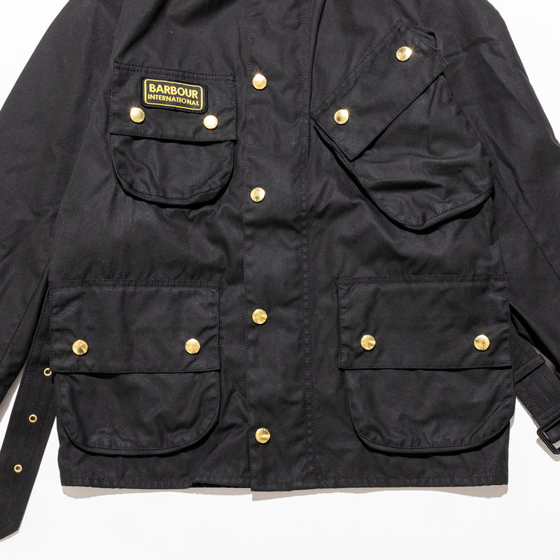 International Black 4crest c36 @ e2868c