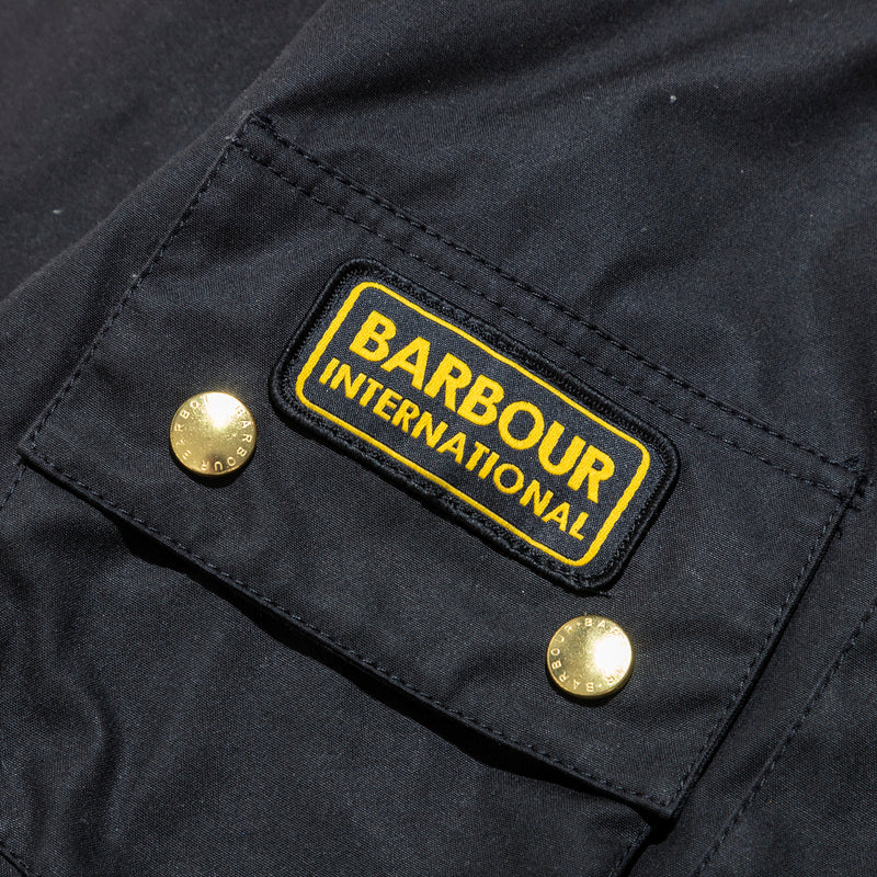 International Black 4crest c36 @ e2868c