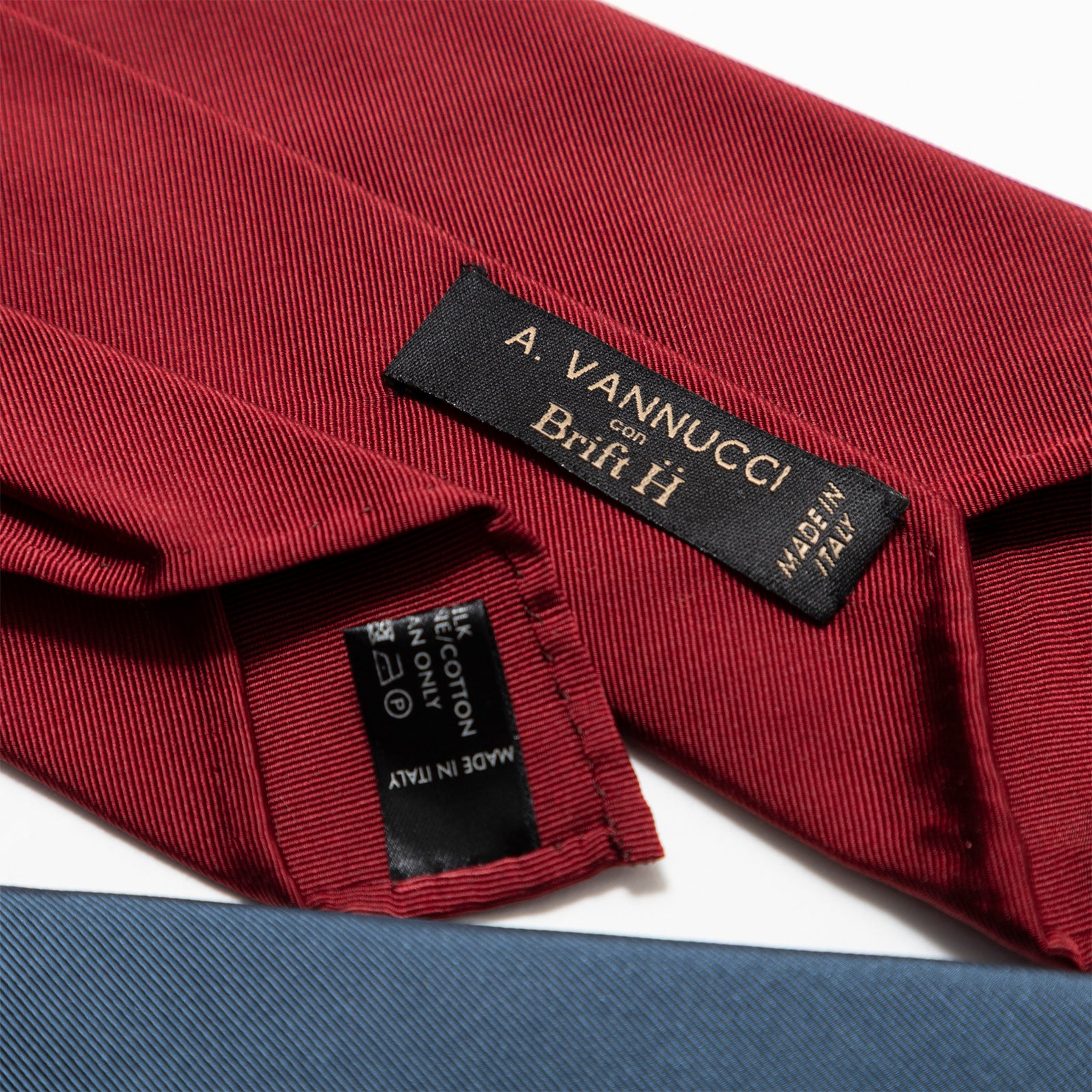 ATTO VANNUCCI × Brift H THEソリッドタイ