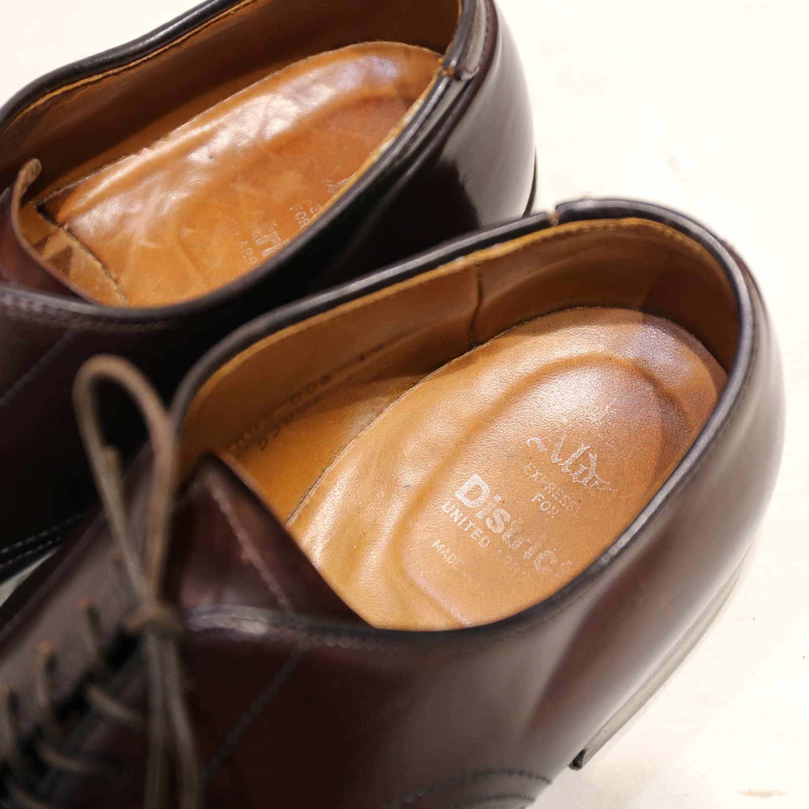ALDEN 946プレーントゥdistrict別注united arrows ALDEN 946プレーントゥdistrict別注united arrows - メルカリ