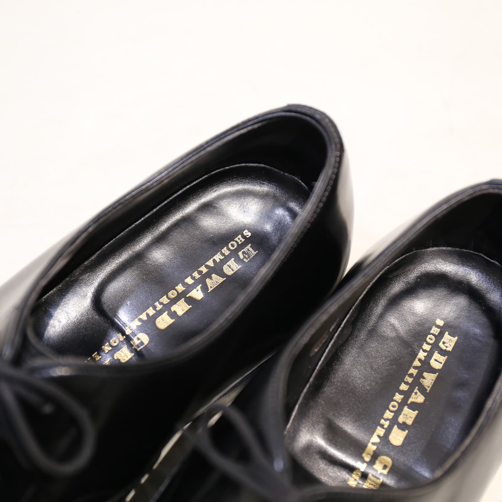 エドワードグリーン / パンチドキャップ / UK7.5E – Brift H