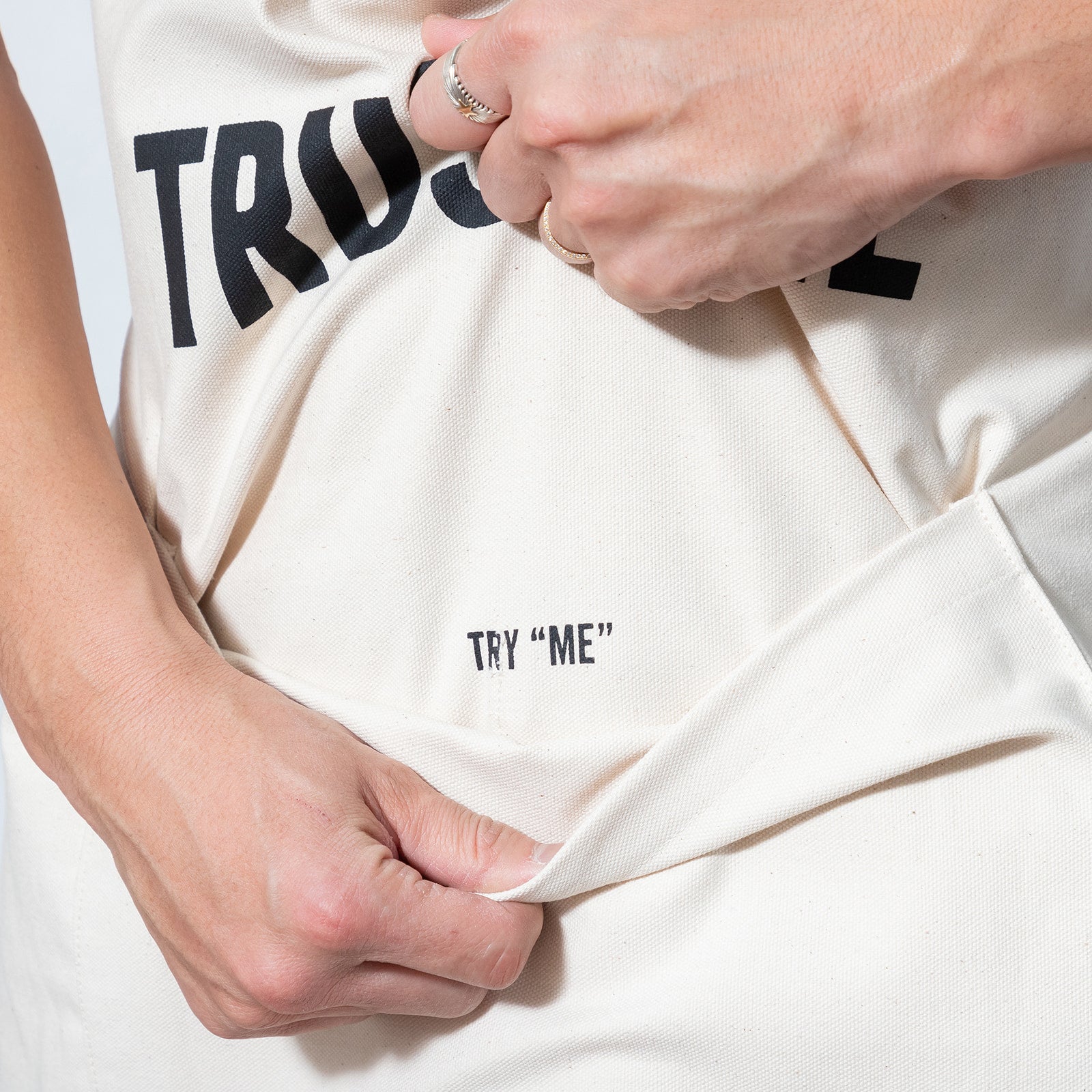 MAKE SENSE × DRESSSEN 別注エプロン – Brift H